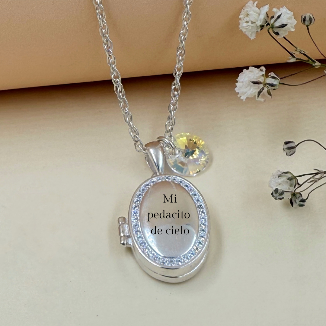 Collar Relicario Praga