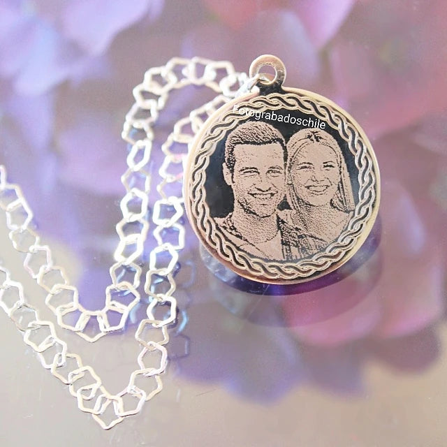 Fotograbado Disco con borde trenzado + cadena Penta 50cm