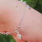 Pulsera San Benito cristal con inicial floral personalizada plata 925