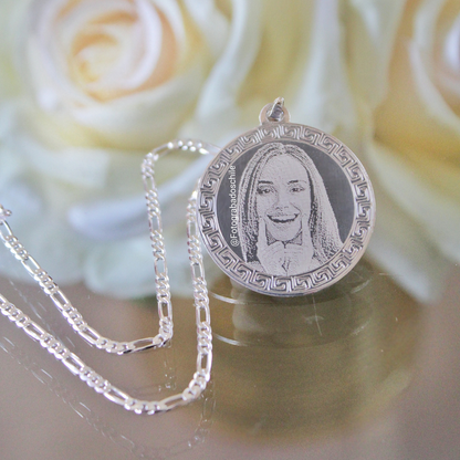 Milan medallion with thin chain 60cm